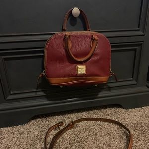 Dooney & Bourke crossover small purse
